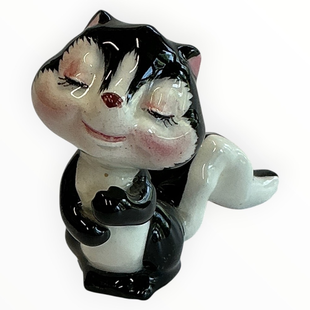 Vintage Made in Japan Skunk Figurine Ceramic Black White Smiling Cute
